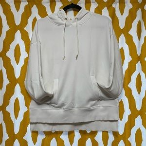 AVIA cream hoodie with gold accents, thumb hopes, no stains